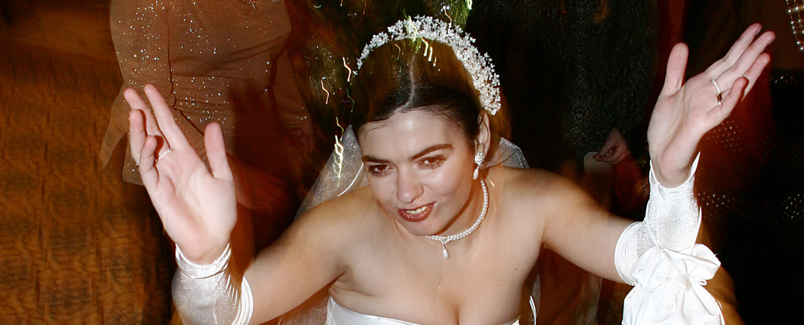 Corina and Tiberiu Ungureanu wedding (Jan 10, 2004)